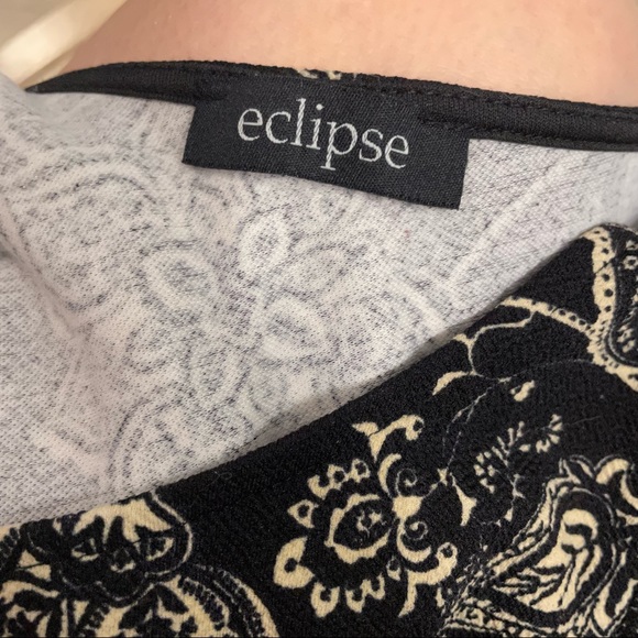 Size Medium Dress - Picture 4 of 6